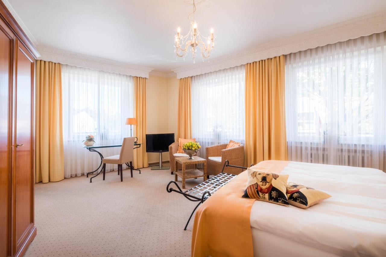 Hotel Zur Muehle Paderborn Esterno foto