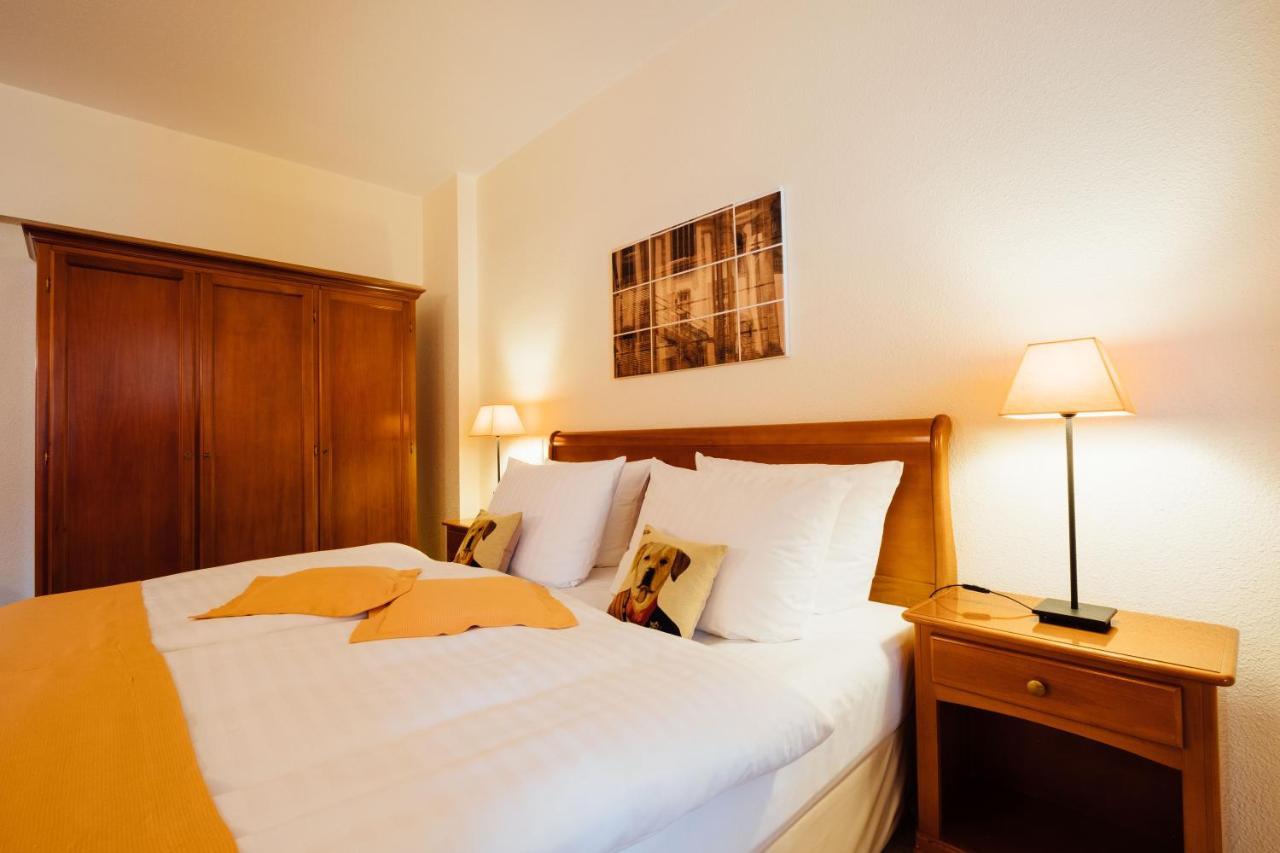 Hotel Zur Muehle Paderborn Esterno foto